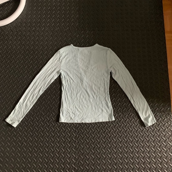 forever 21 deep v neck long sleeve, size small - Picture 4 of 4